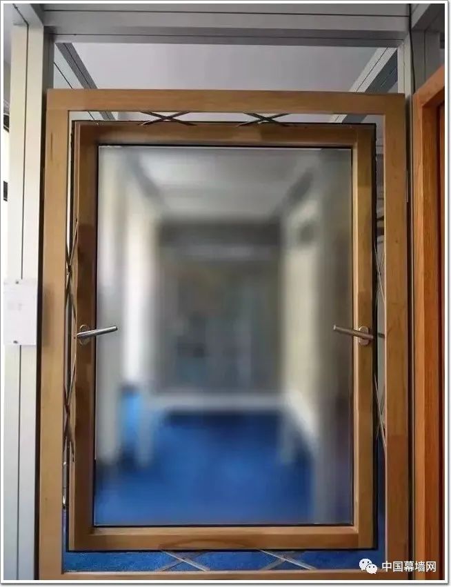 parallel-window-hardware phần cứng cửa sổ song song