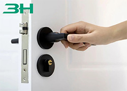 Vật liệu nào cho phần cứng dân dụng bền hơn?