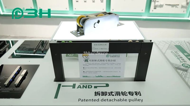 hội chợ phần cứng cửa sổ 77