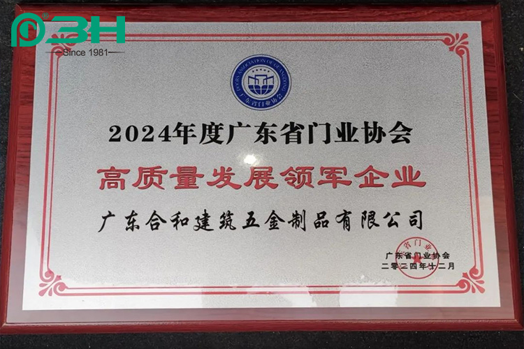 x&acirc;y dựng phần cứng 2