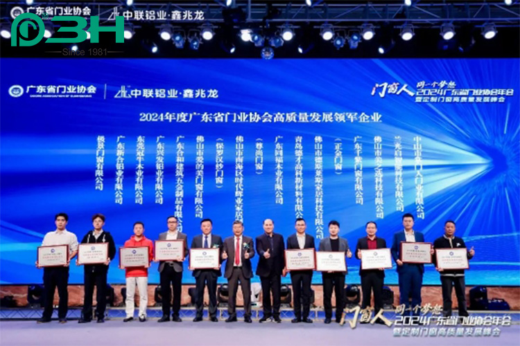 x&acirc;y dựng phần cứng 1