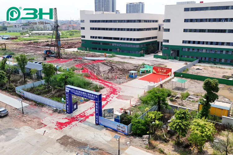 nh&agrave; m&aacute;y mới 1